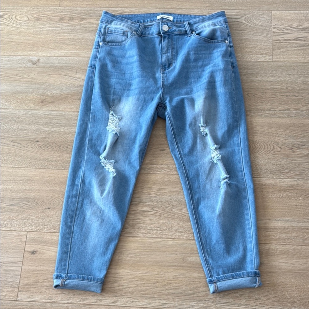 Mom Jeans High Waist Distressed Denim